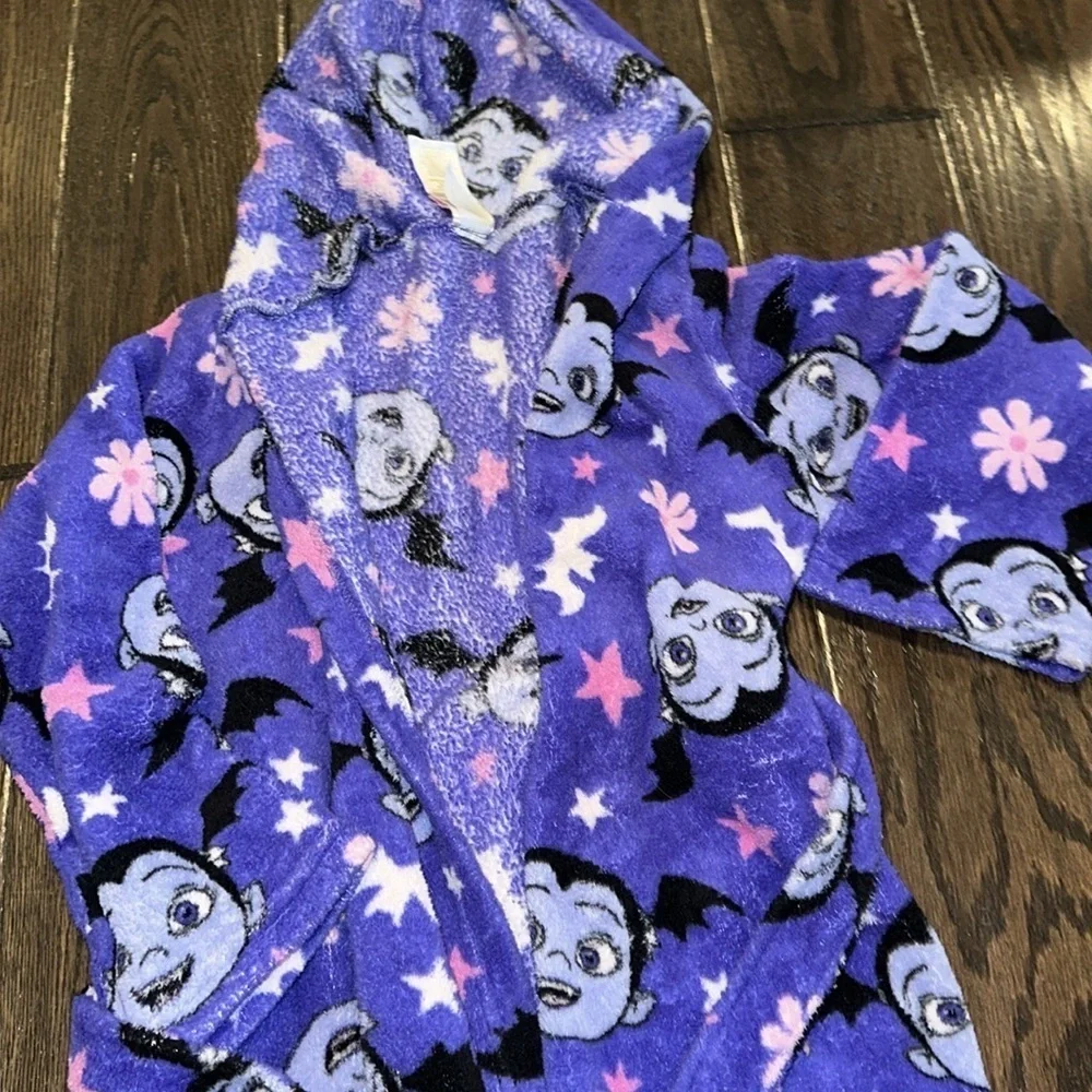 Disney Purple Cartoon Print Hooded robe size medium/8